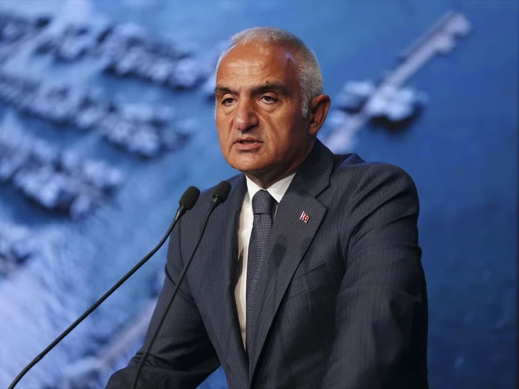 Turizm geliri ilk 6 ayda 25,7 milyar dolar oldu!