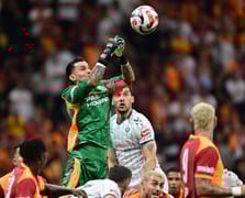 Avrupa'da sarı kırmızı duvar: Galatasaray ve Göztepe'den Avrupa'da savunma dersi