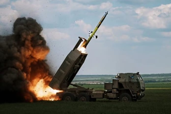 Estonya, ABD ile ek HIMARS alımı için müzakerelere hazırlanıyor