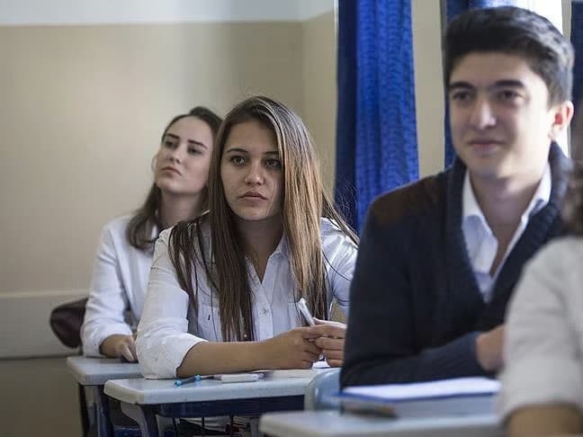 Liselerde madde ve tütün bağımlılığı taraması başlıyor