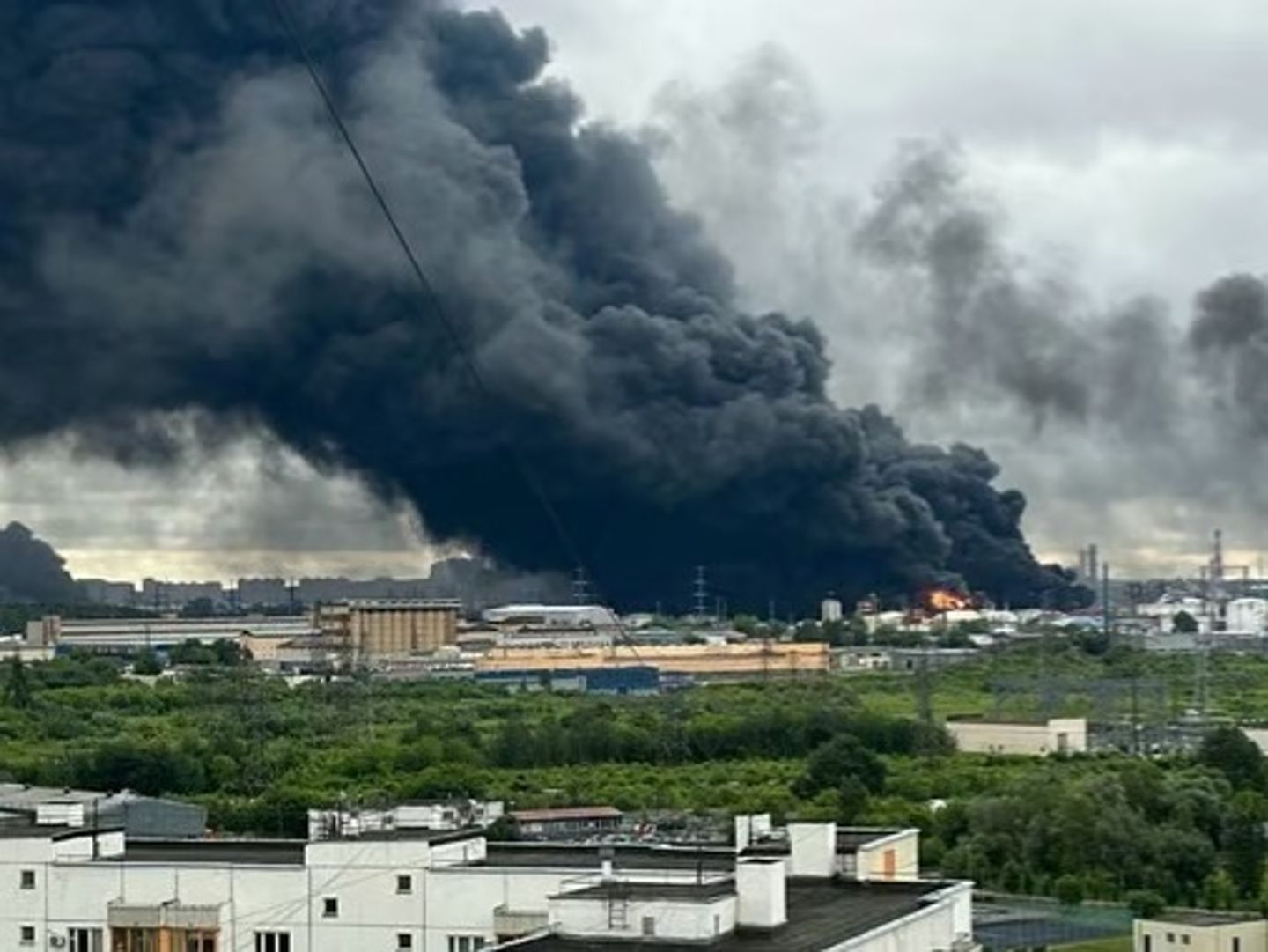 Ukrayna Moskova'daki kritik petrol rafinerisini vurdu