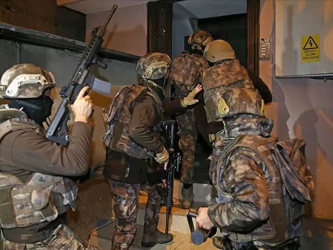 24 ilde 144 zehir taciri yakalandı