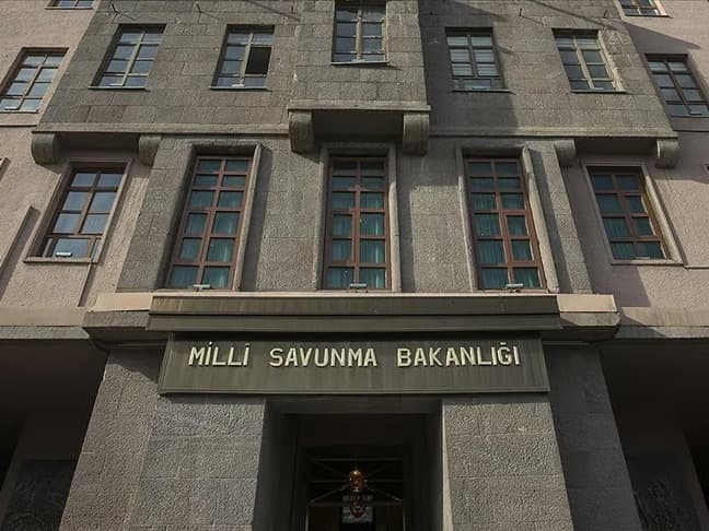 MSB'den Yunan Bakan'ın açıklamalarına tepki