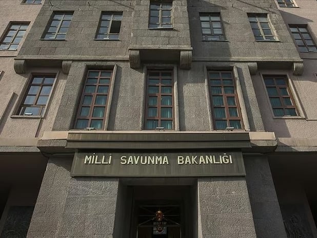 MSB'den yılın son mesajı: "Suriye inisiyatif alırsa Türkiye destek olacak"