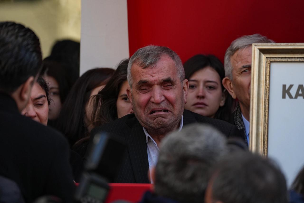 Şehzadeler Belediye Başkanı Gülşah Durbay son yolculuğuna uğurlandı 