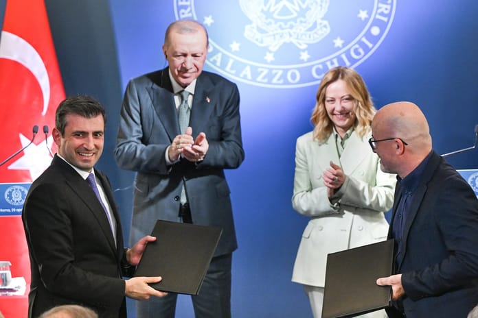 Baykar ve Leonardo ortaklığı Türkiye-İtalya hükümetlerarası zirvesi'nde teati edildi