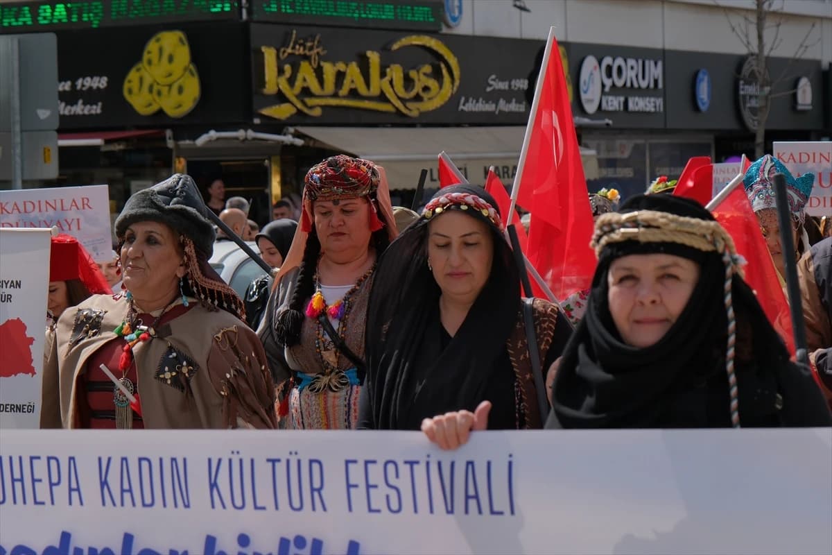 Çorum'da 3. Puduhepa Kadın Kültür Festivali coşkusu başladı