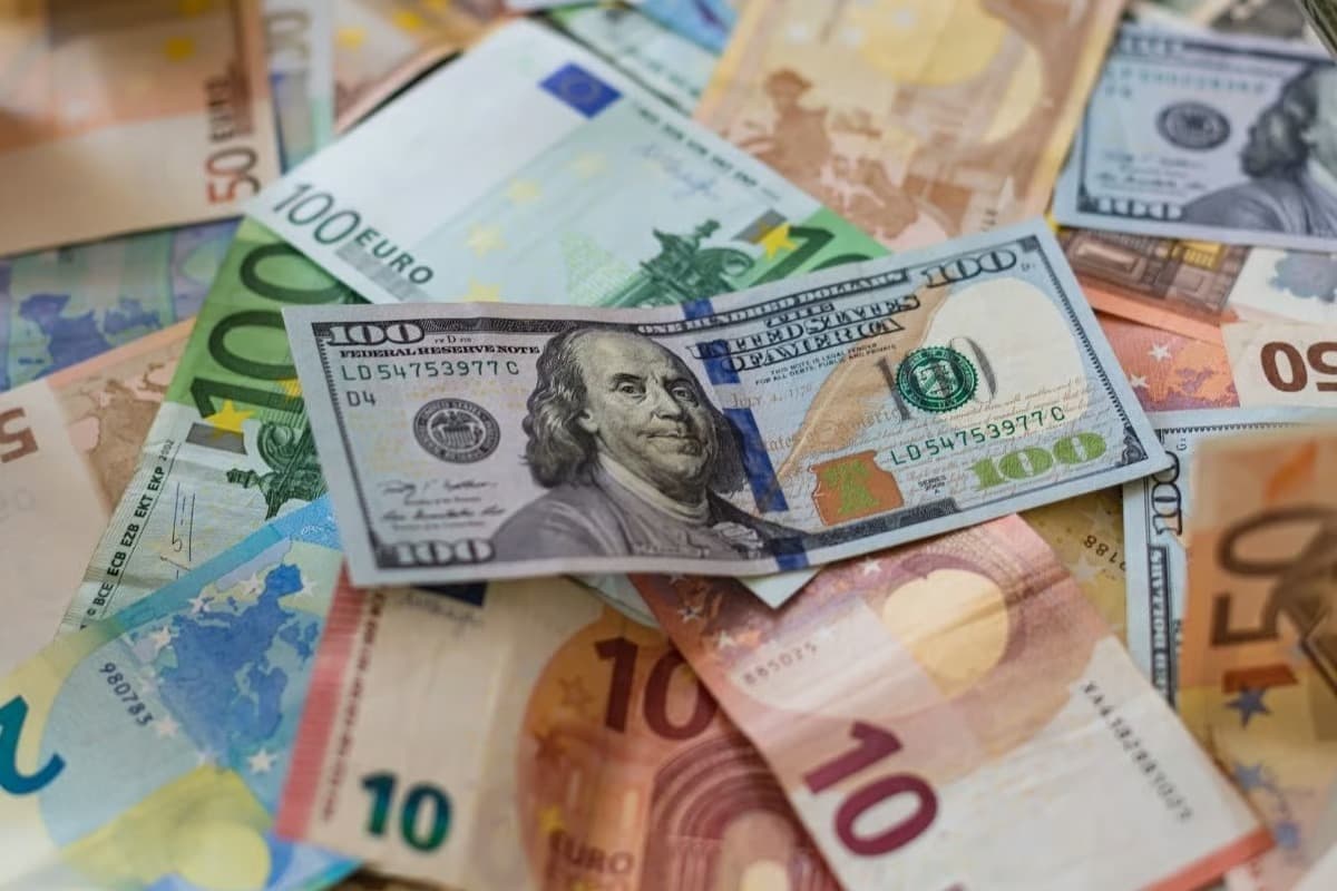 Dolar ve euro zirveyi gördü! İşte güncel döviz fiyatları