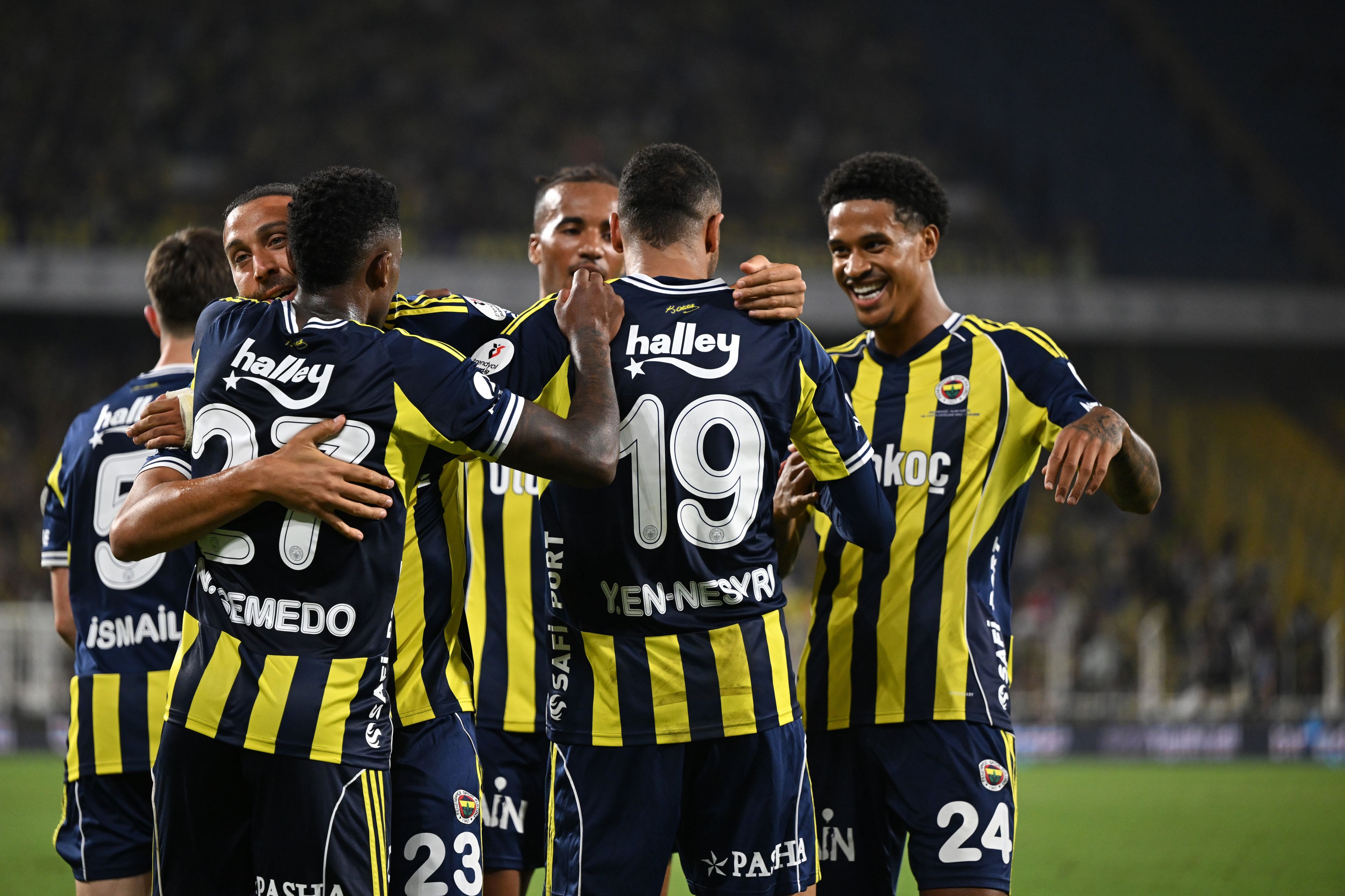 Fenerbahçe Ferençvaroş maçı ne zaman? Avrupa Ligi Fenerbahçe Ferençvaroş maçı saat kaçta?