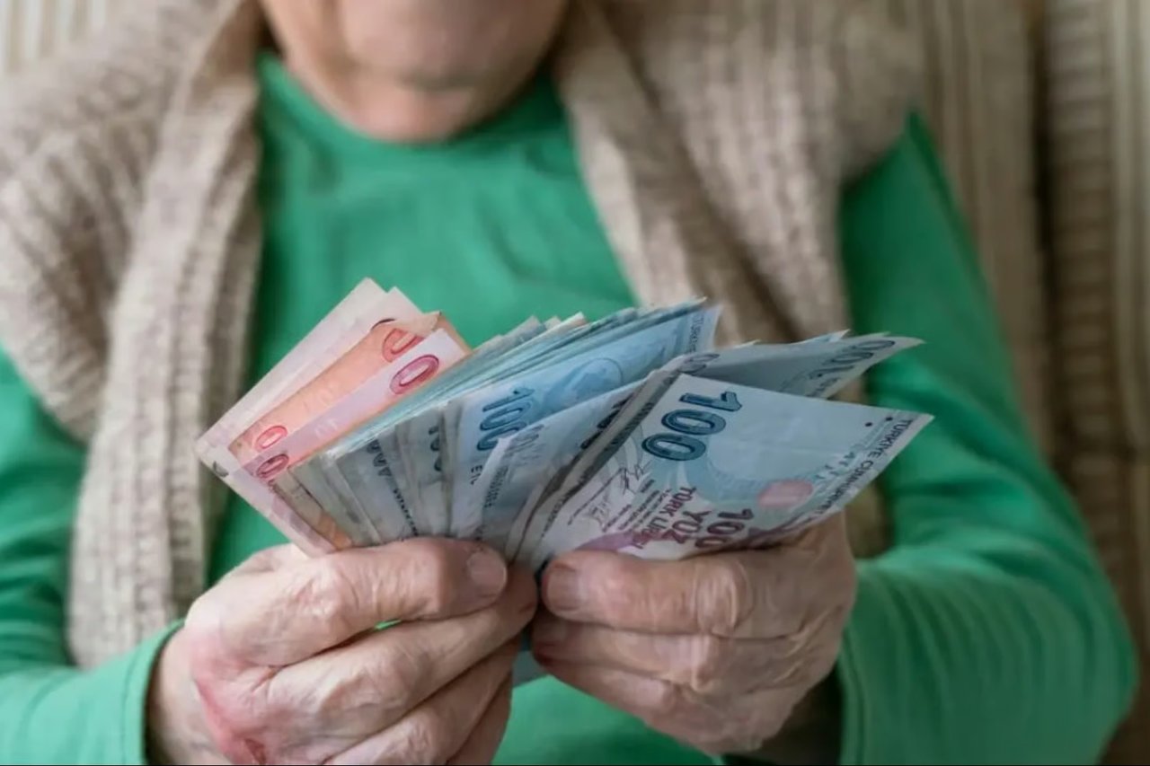 65 yaş aylığında nafaka engeli kaldırılıyor