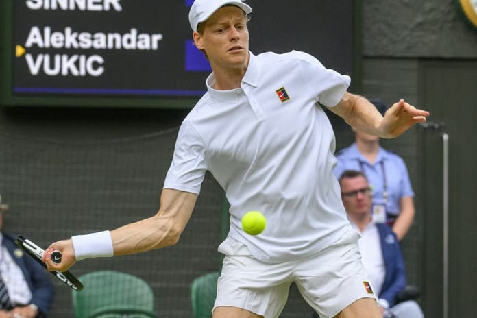 Wimbledon'da tek erkeklerde dünya 1 numarası Jannik Sinner üçüncü tura yükseldi, favori Jack Draper turnuvaya veda etti