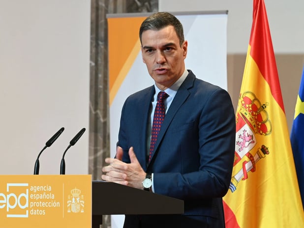 Sanchez Filistin’i tanımanın yıl dönümünde Gazze'deki katliama dikkat çekti