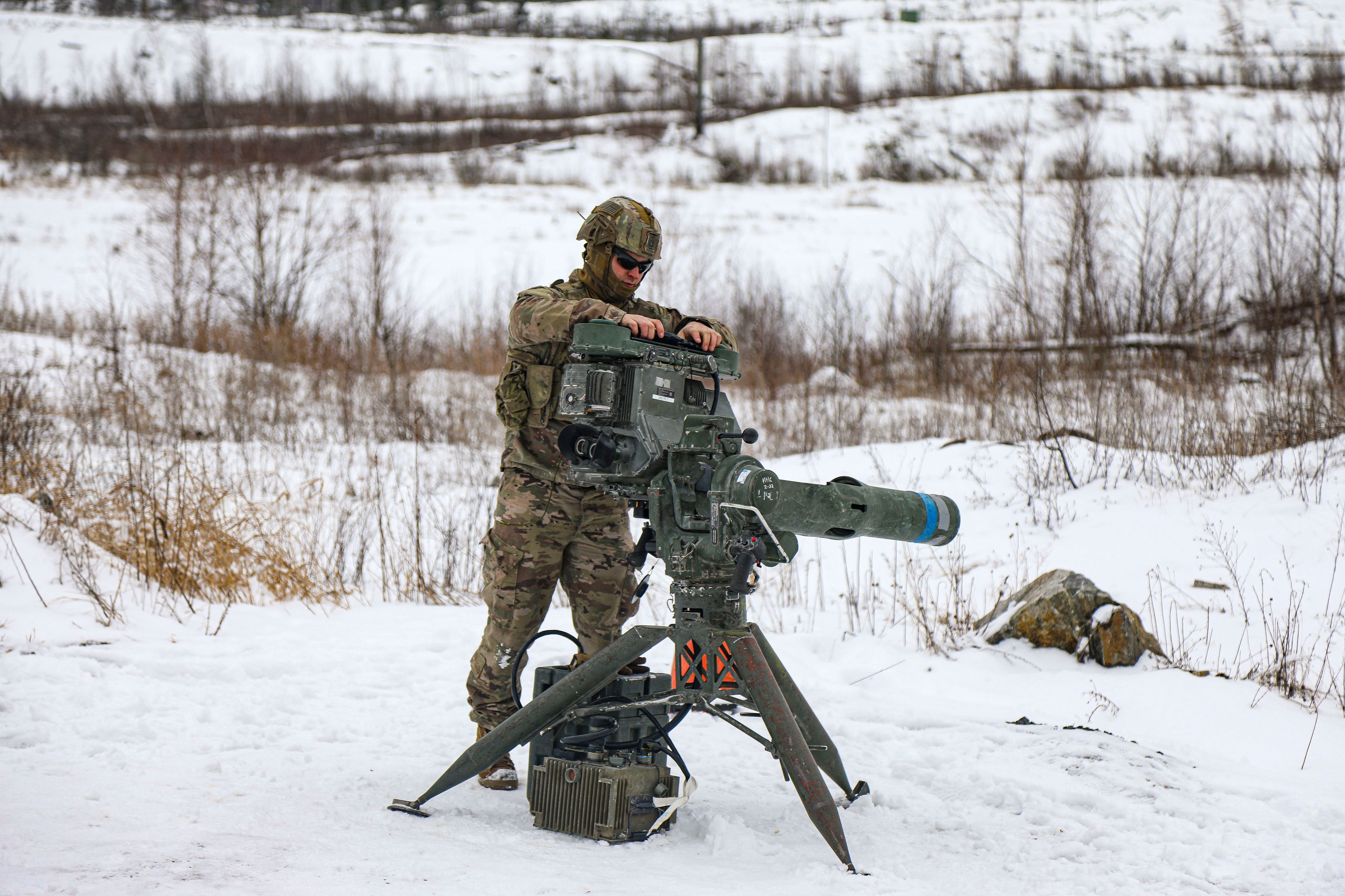 Raytheon, 72 milyon dolarlık TOW hedefleme sistemi sözleşmesi imzaladı