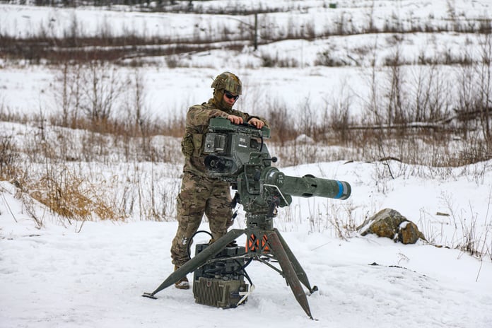 Raytheon, 72 milyon dolarlık TOW hedefleme sistemi sözleşmesi imzaladı