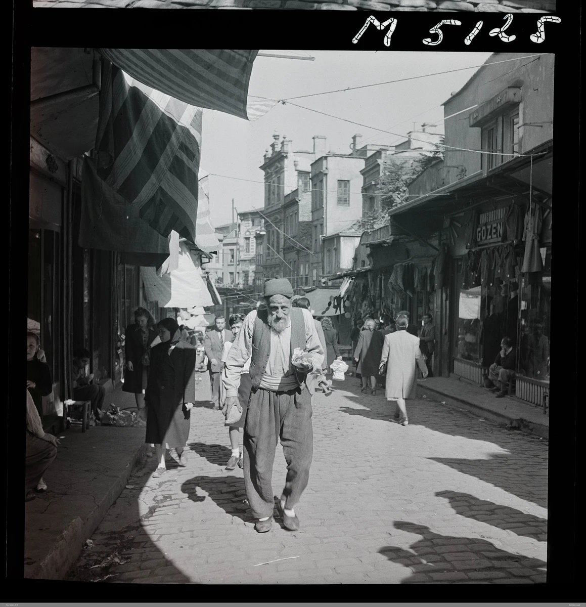 İstanbul'un hiç görmediğiniz fotoğrafları ortaya çıktı | Ünlü fotoğrafçının 79 yıllık arşivi tarihe ışık tutuyor