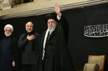 Hamaney İsrail saldırılarından sonra ilk kez halkın karşısına çıktı