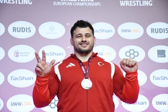 Rıza Kayaalp rekoru tek başına aldı