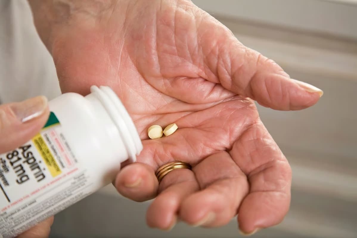 İngiltere’de aspirin krizi derinleşiyor