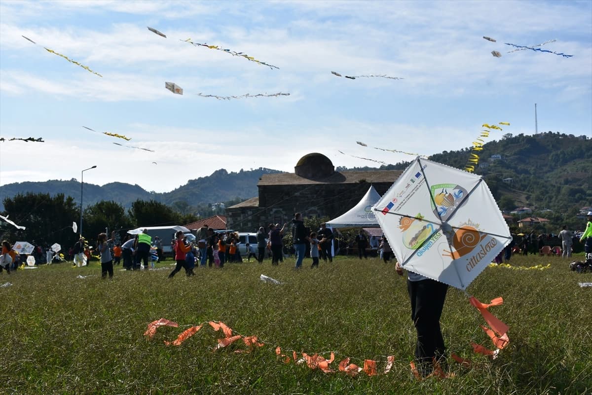 Ordu semaları uçurtmalarla süslendi