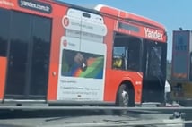 Haliç Köprüsü üzerinde metrobüs kaza yaptı