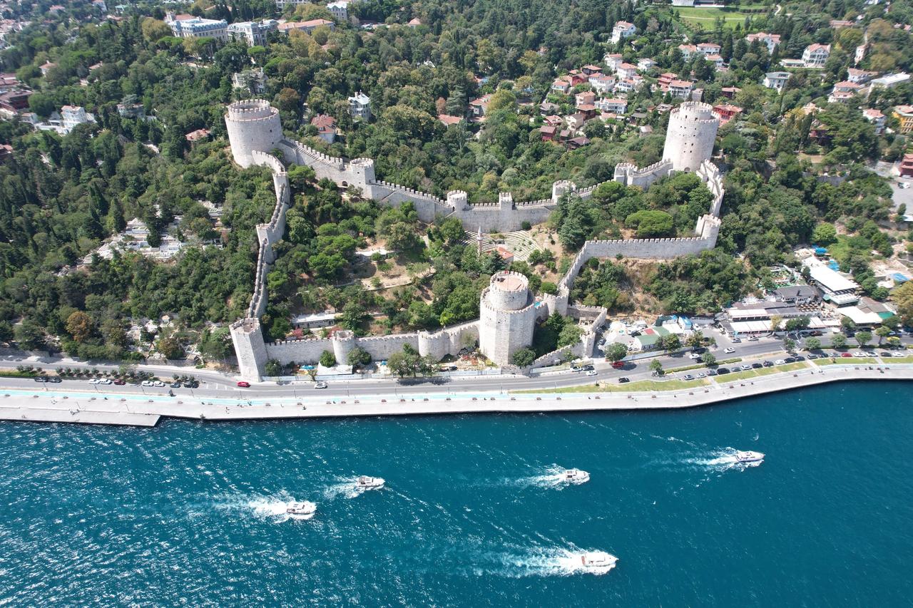 İBB'nin yürüttüğü Rumeli Hisarı restorasyonu 6 yıldır bitmedi
