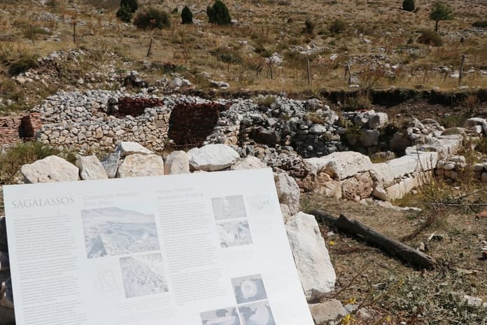 Sagalassos Antik Kenti'nde Romalılara ait 'dernek binası' bulundu