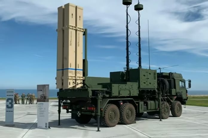 Almanya, 3,85 milyar avro değerinde yeni hava savunma paketini onayladı