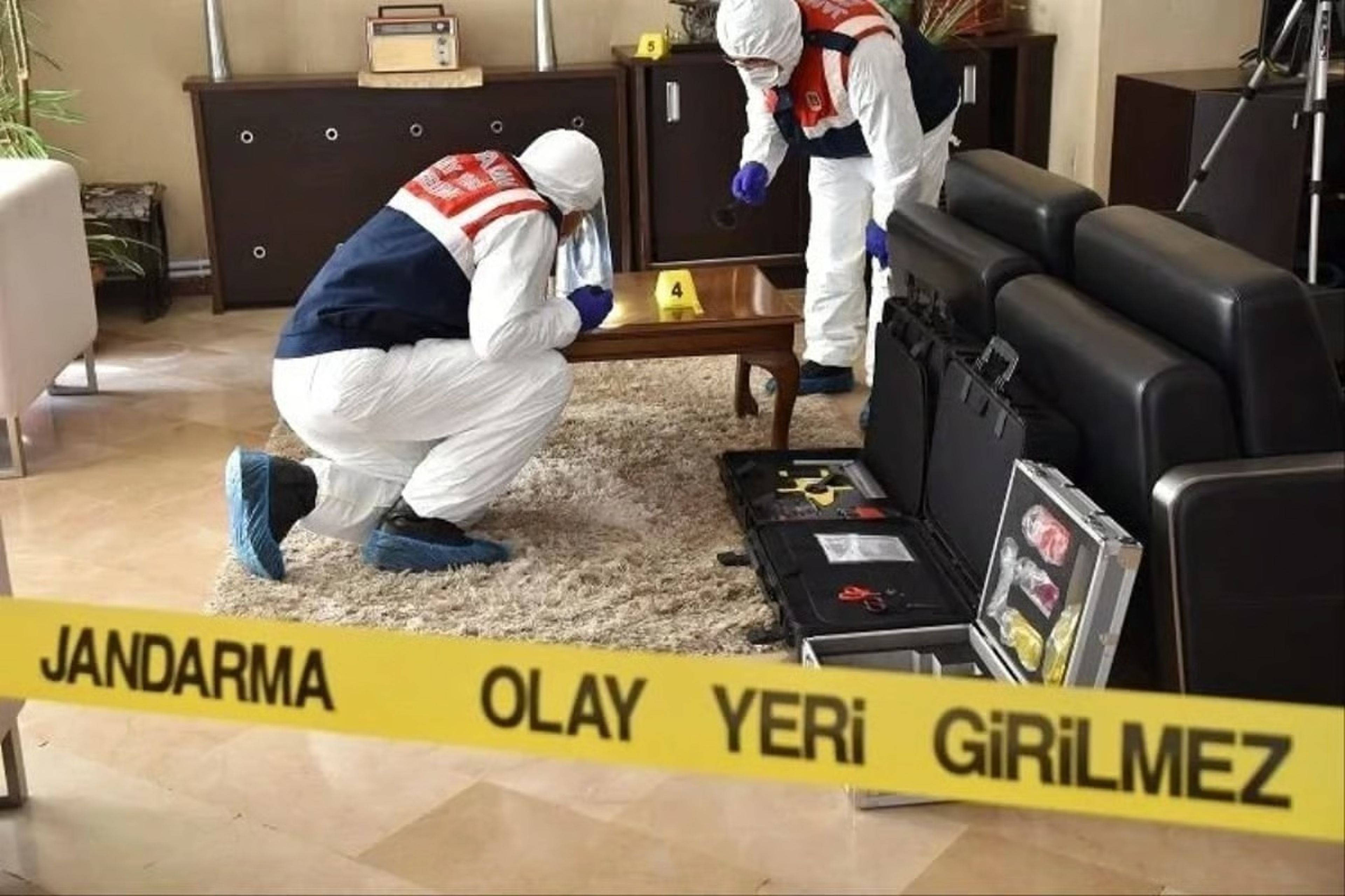 Kadınlar gününde eşi tarafından öldürüldü