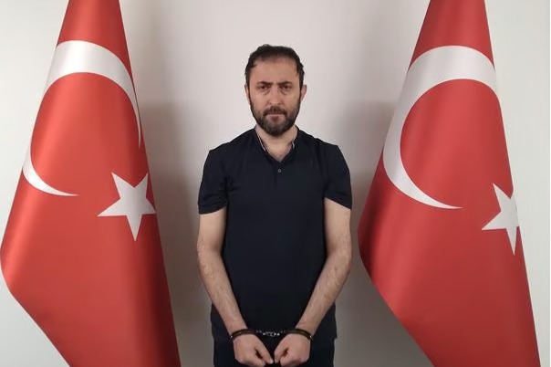 MİT ile Pakistan istihbaratından ortak operasyon: DEAŞ'ın sorumlularından Özgür Altun, yakalandı