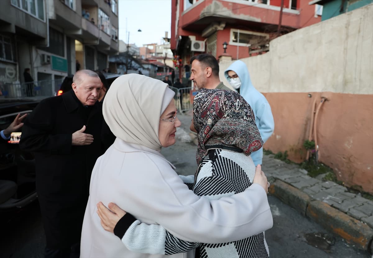 Cumhurbaşkanı Erdoğan’dan aile iftarına ziyaret