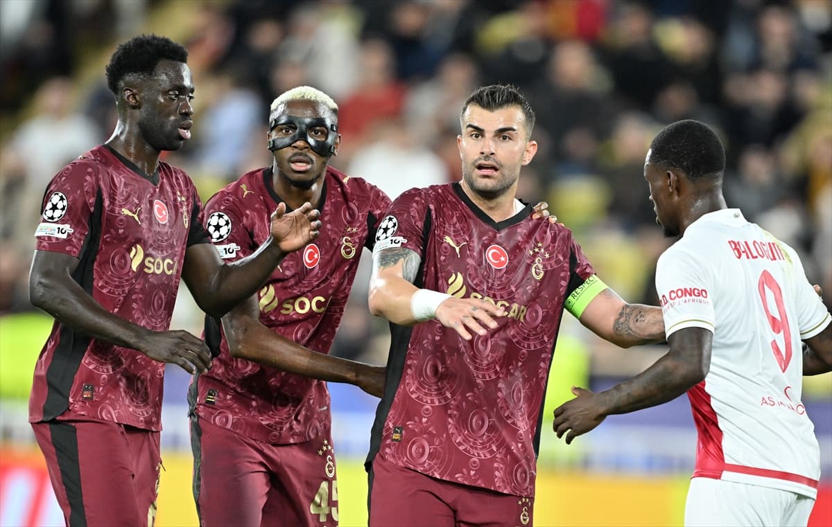 Şampiyonlar Ligi'nde üst üste ikinci kayıp: Victor Osimhen'in serisi bitti, Galatasaray'ın galibiyet hasreti başladı