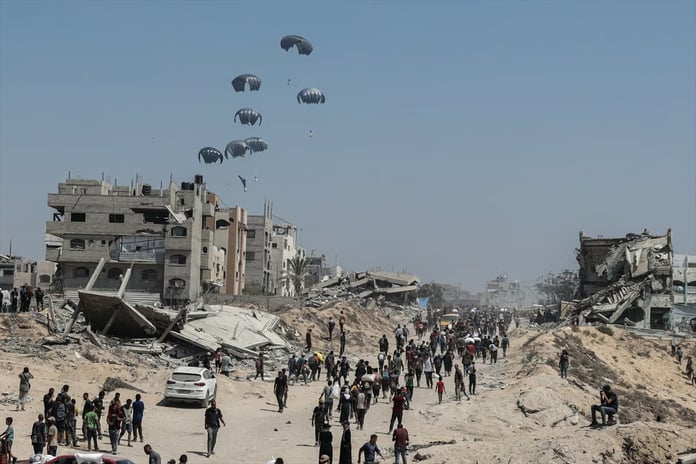 UNRWA: Gazze'ye atılan yardımlar yetersiz ve sembolik