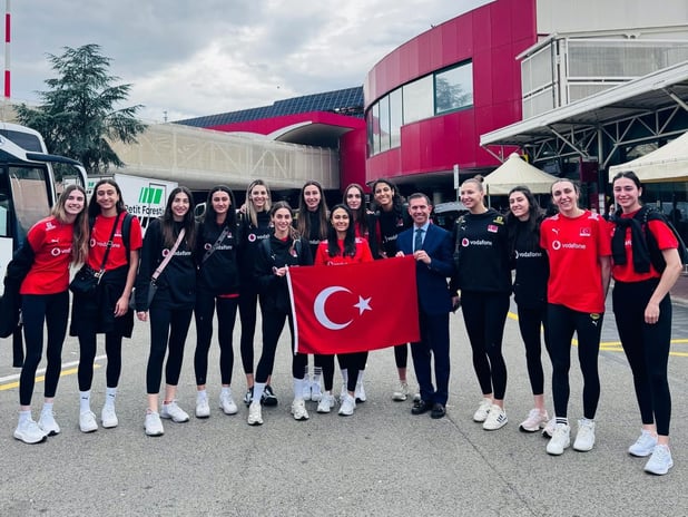 Filenin Sultanları, İtalya'da sahaya çıkıyor: AIA AeQuilibrium Kupası'nda Milletler Ligi provası