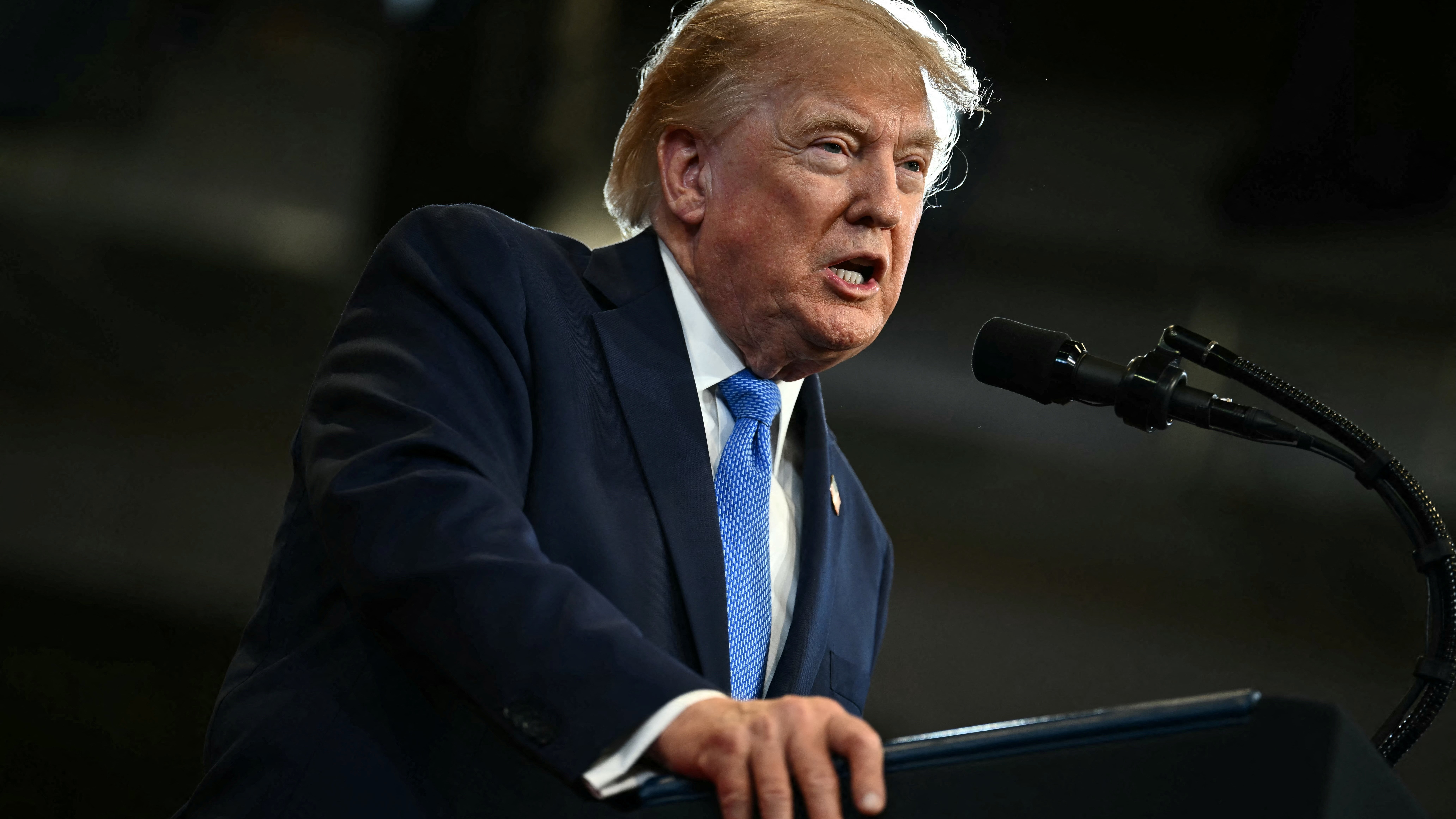 Trump Threatens to 'Bomb the Sh*t Out of Oman'