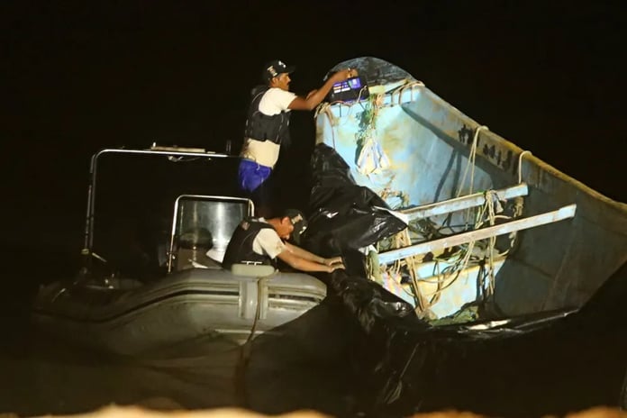 Karayipler'de kıyıya vuran tekneden 11 ceset çıktı