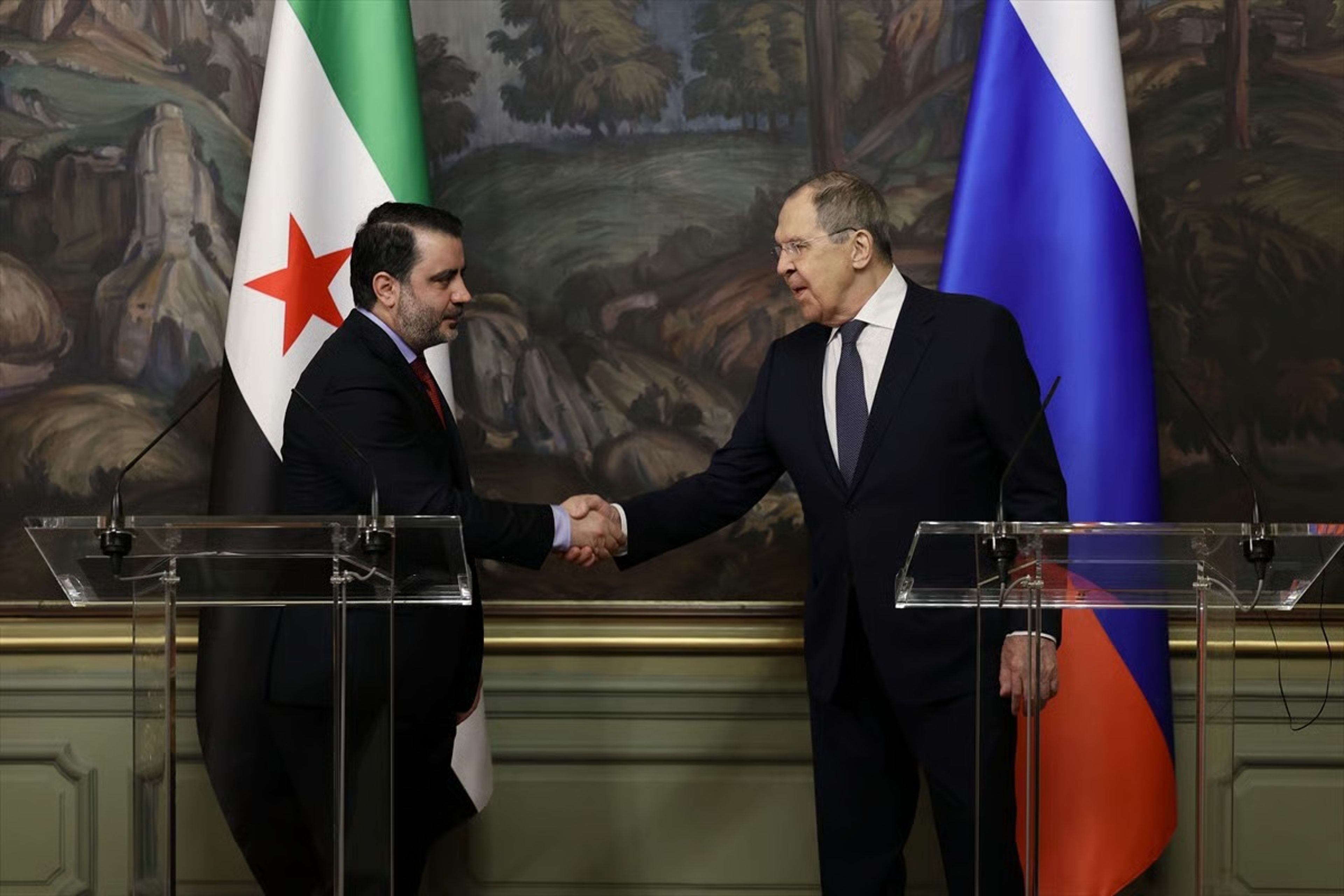 Lavrov'dan Şam’a mesaj: Tüm anlaşmalar yeniden değerlendirilecek