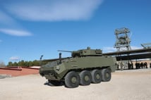 İspanyol ordusu VCR Dragón 8x8 zırhlı araçları sahaya indirdi