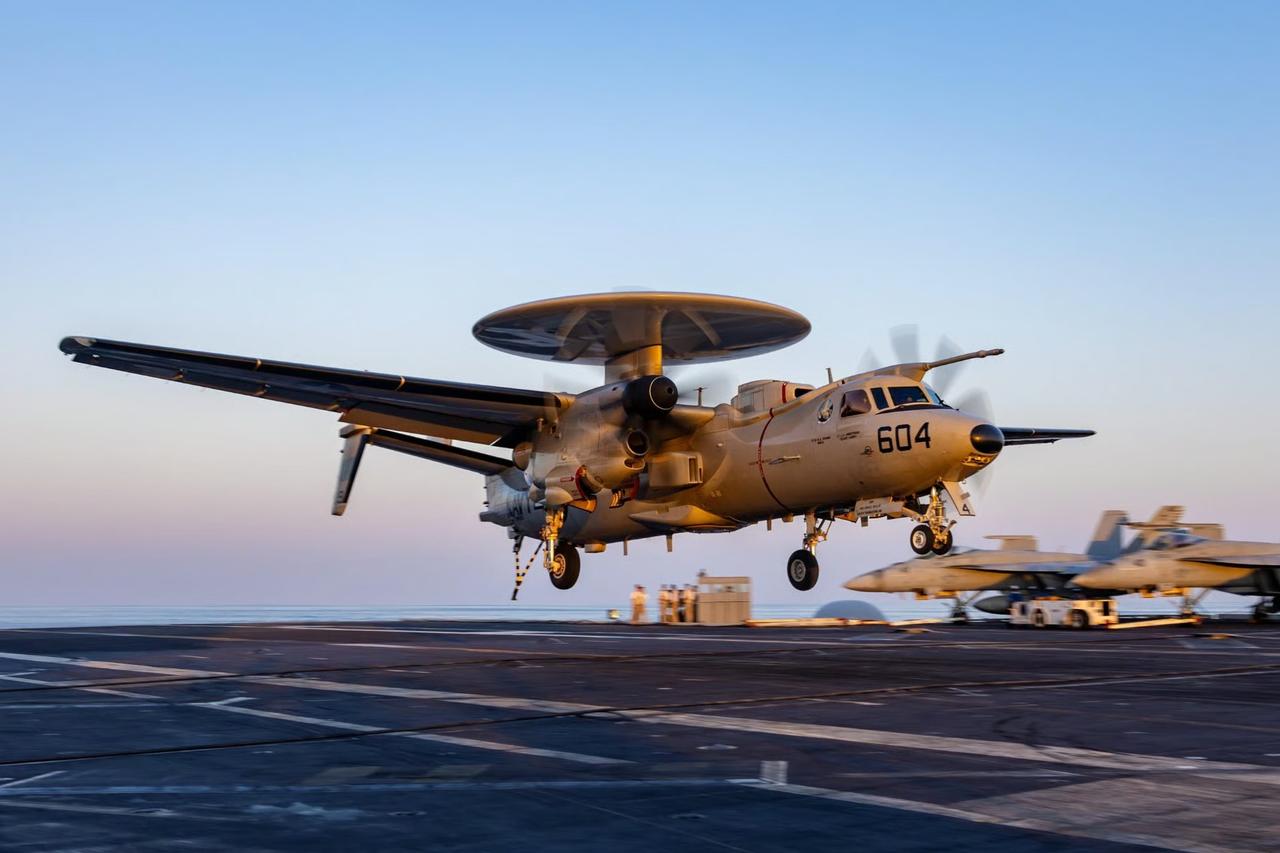 ABD, E-2D Advanced Hawkeye'ı modernize ediyor
