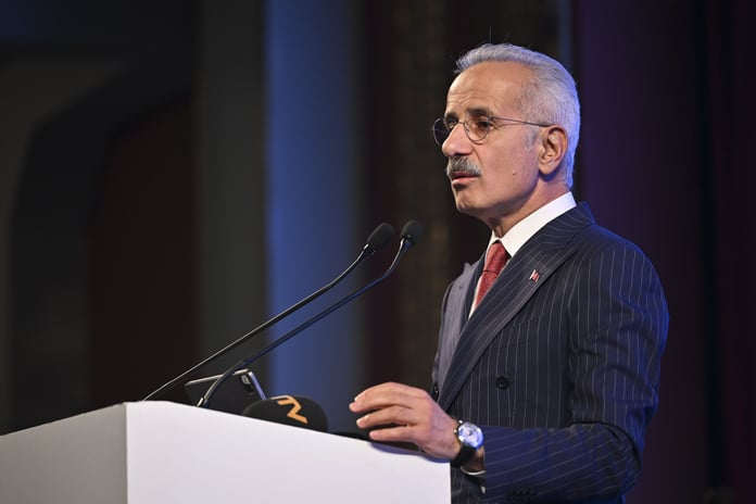 Antalya-Alanya arası 36 dakikaya iniyor! Dev otoyol projesi start aldı