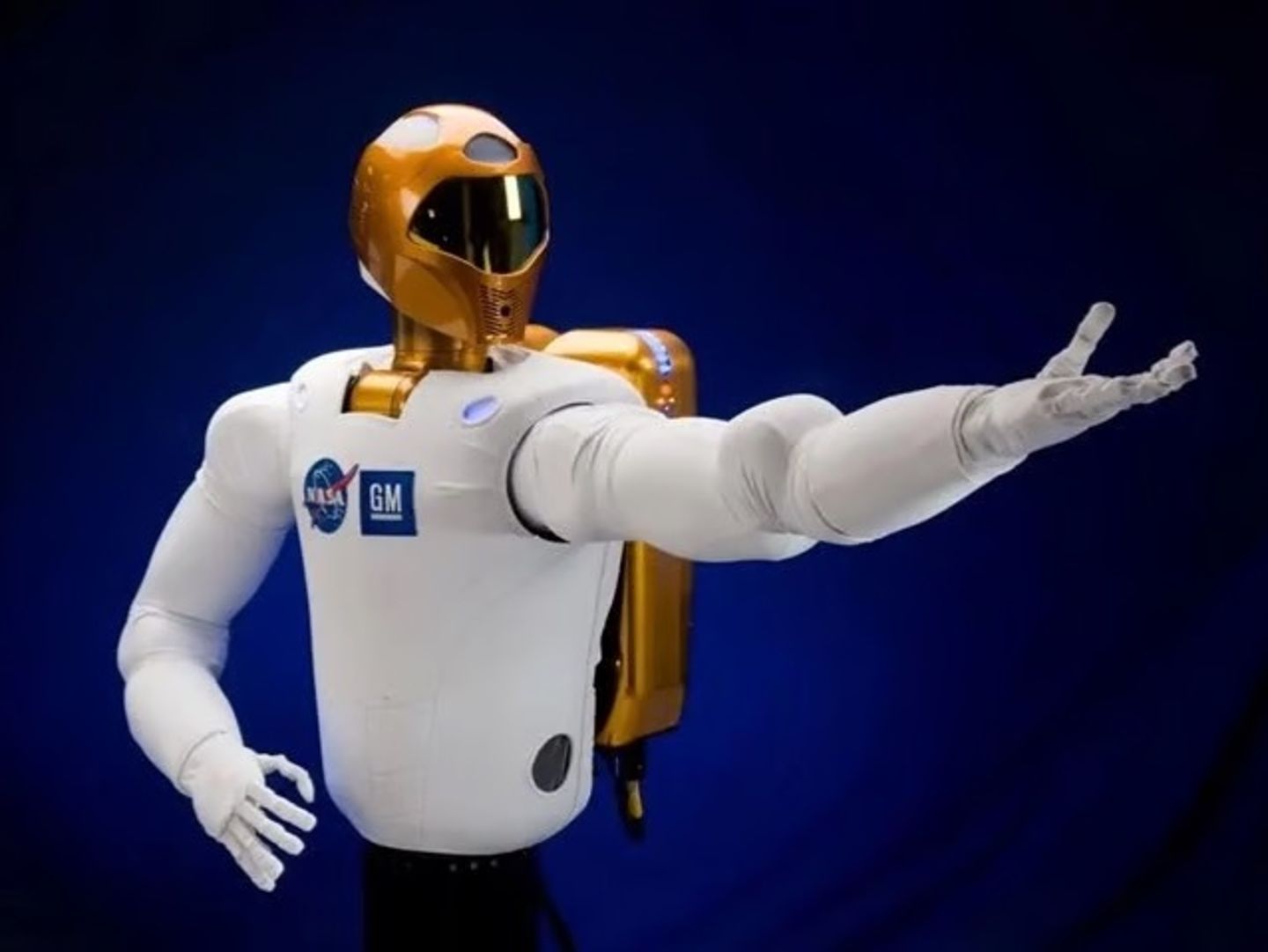 Elon Musk'ın robotu Mars’ta sınıfta mı kalacak?