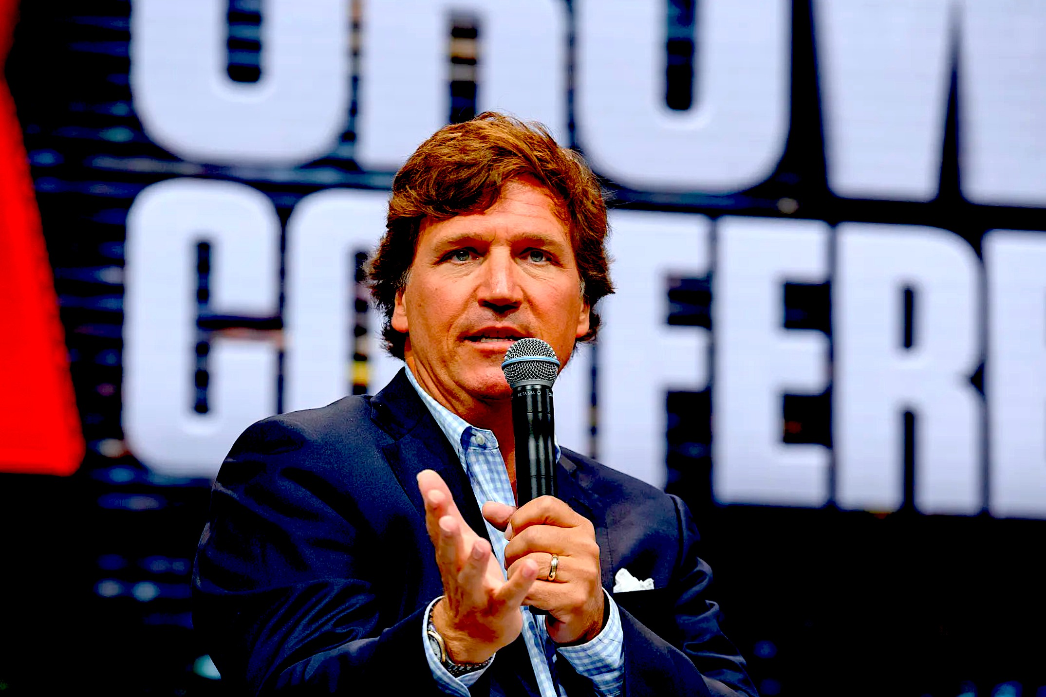 "Don't Obey Him!" - Tucker Carlson Goes Ballistic on Trump