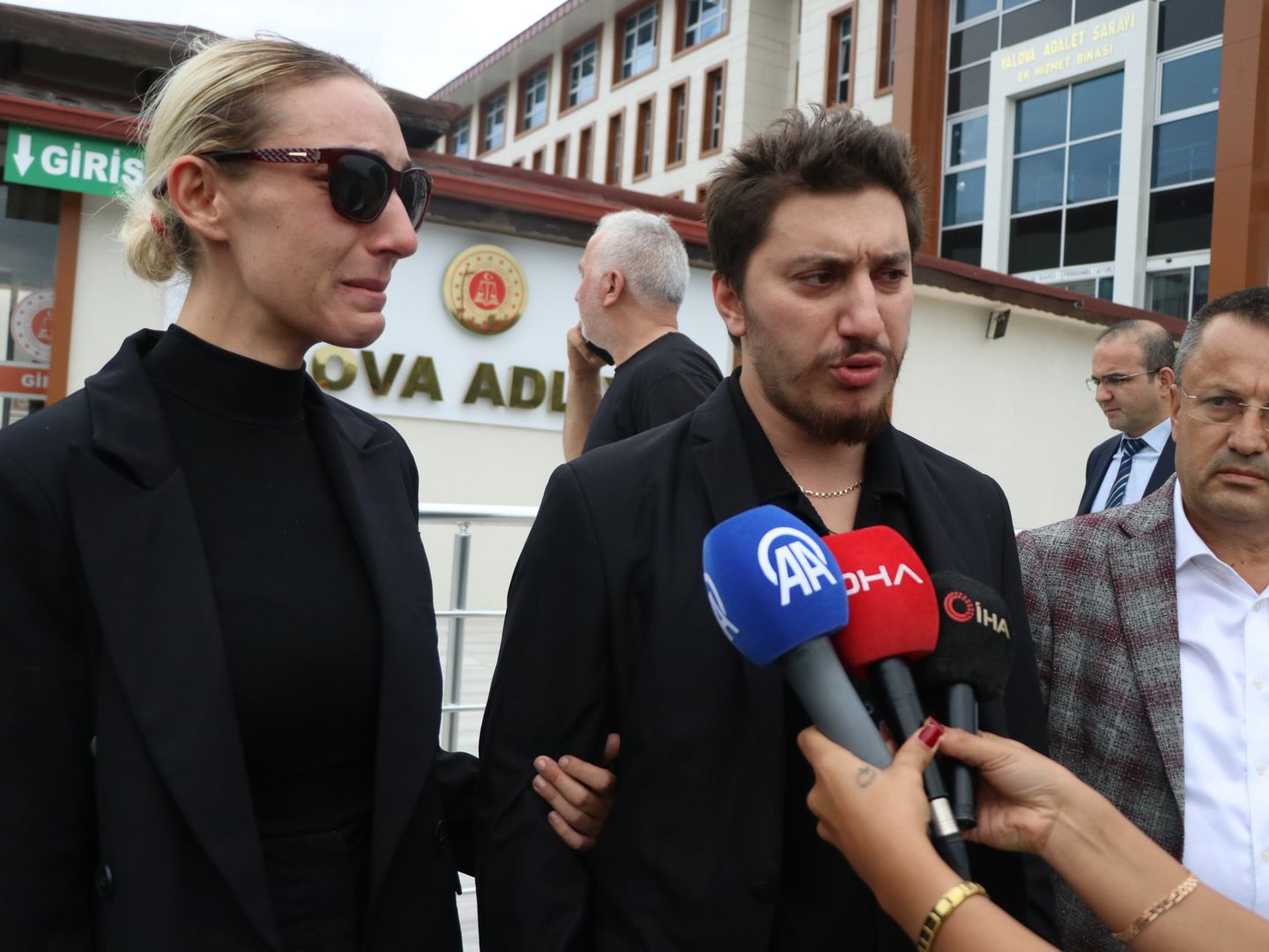 Güllü'nün kızı ve oğlunun savcılık ifadeleri ortaya çıktı 