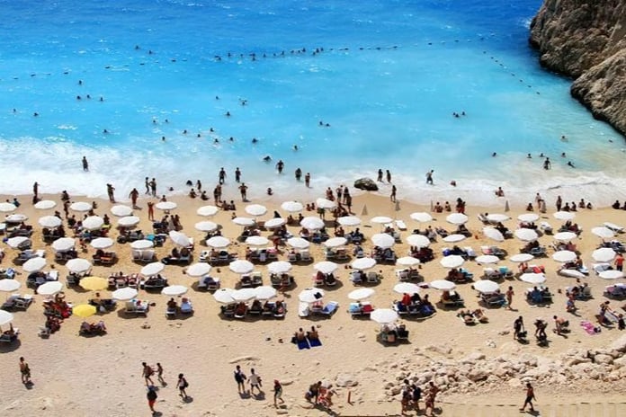 Türkiye'nin turizm geliri yüzde 8,4 arttı