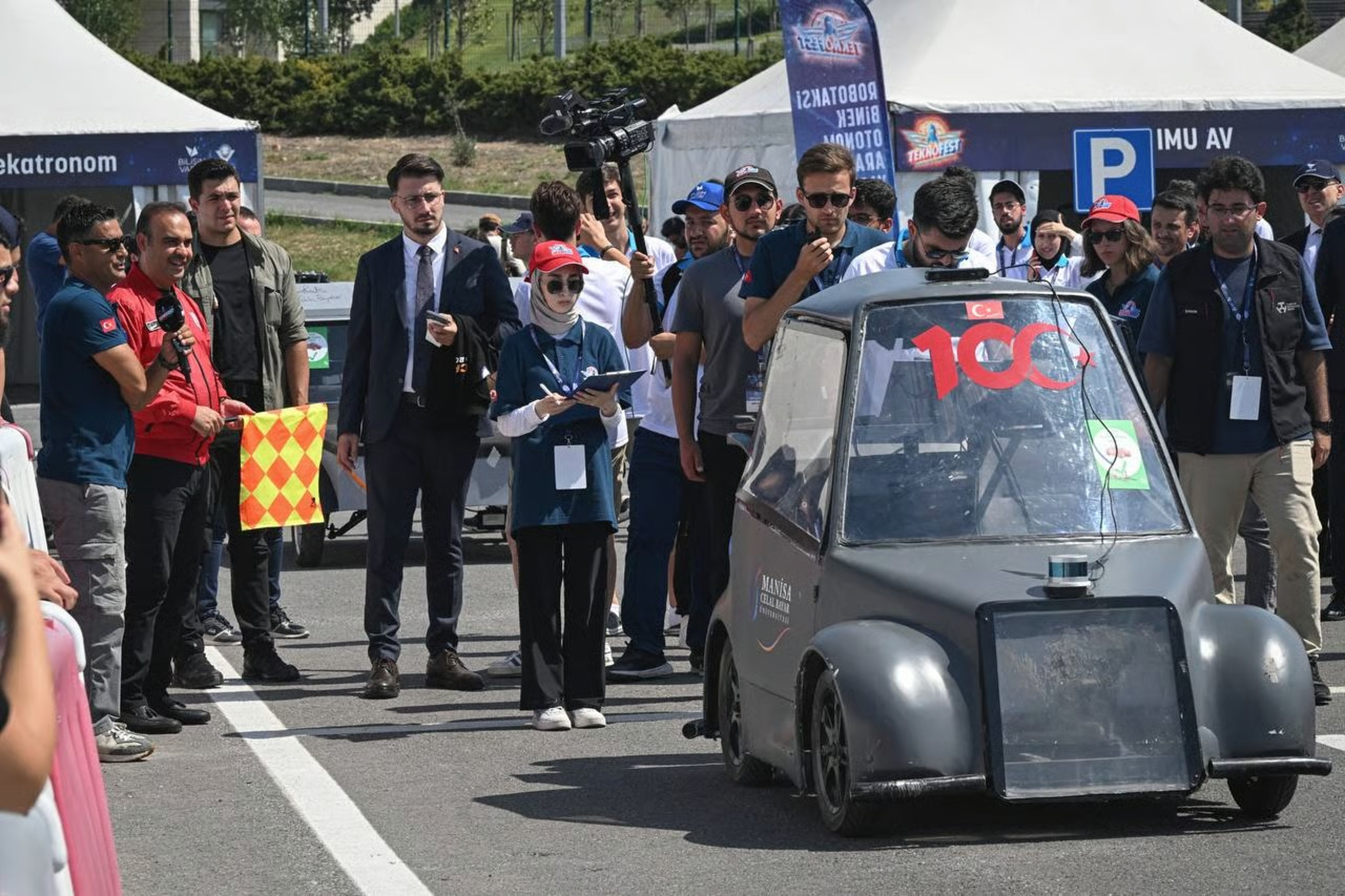 TEKNOFEST Robotaksi yarışmasında final heyecanı yaşanacak