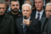 Bursa Belediyesi’nde şafak operasyonu! Mustafa Bozbey ve ailesi gözaltında