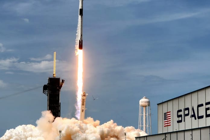 NASA ve Pentagon, Trump-Musk krizinin ardından SpaceX'e alternatif arıyor