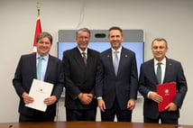 Türkiye'den kritik enerji hamlesi: ABD ile 20 yıllık LNG anlaşması imzalandı
