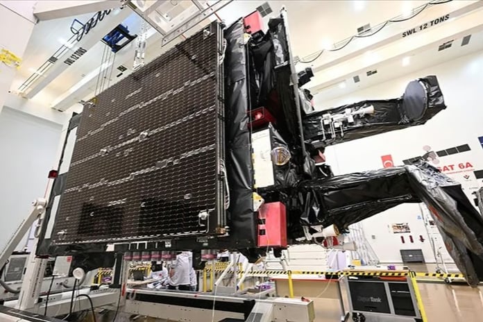 Türkiye, uzaya konuşlandırdığı TÜRKSAT 6A ile 11 ülke arasına girdi