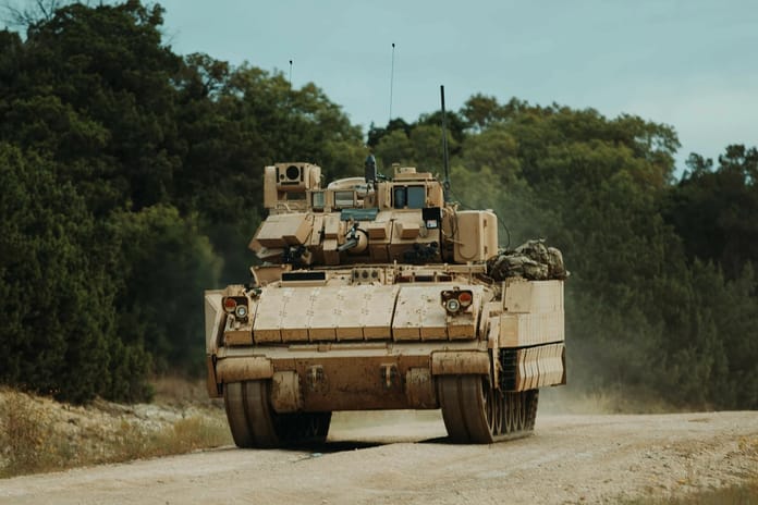 ABD Ordusu, BAE Systems ile 390 milyon dolarlık yeni Bradley A4 modernizasyon sözleşmesi imzaladı