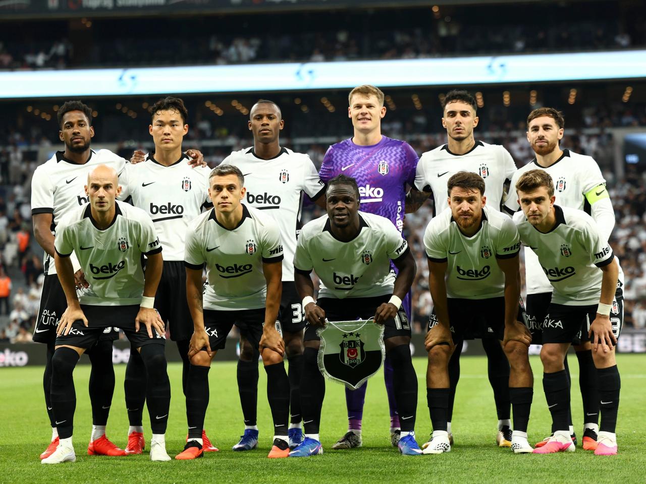 Beşiktaş tur için sahaya çıkıyor